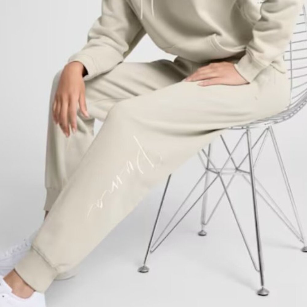 NEW PUMA Women Script Logo Sweatpants Desert Dust Tonal Script